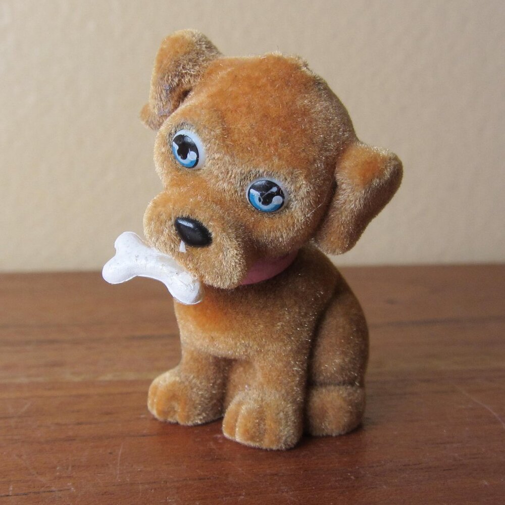 5 for $25 - puppy in my pocket flocked brown dog (W6218)